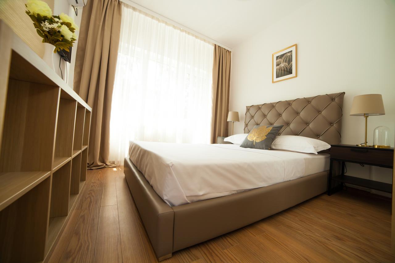 Smart Rooms Boekarest Buitenkant foto
