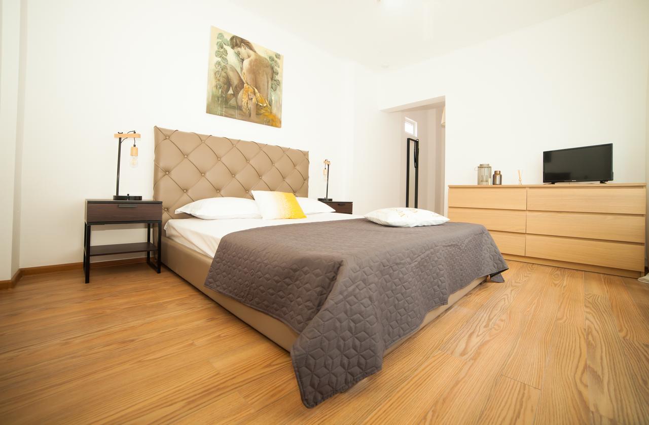 Smart Rooms Boekarest Buitenkant foto
